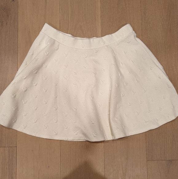Disney themed White Textured Skirt - Picture 1 of 6